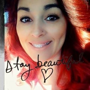 Meet your Posher, Eva